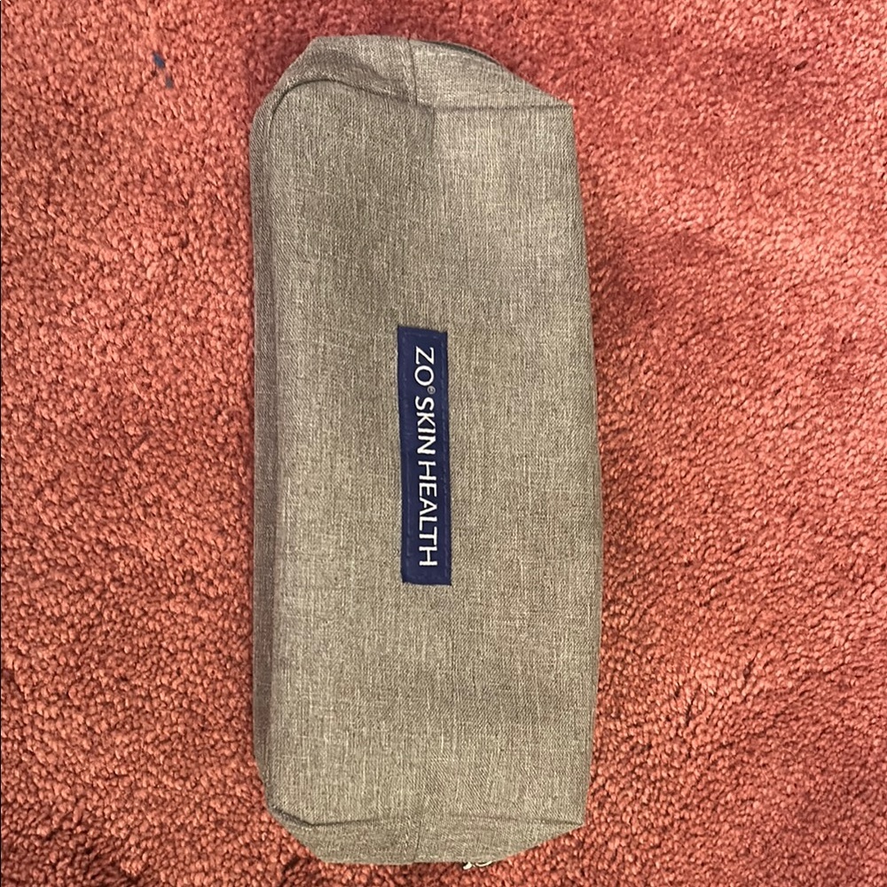 ZO Skin Health Gray Cosmetic Bag